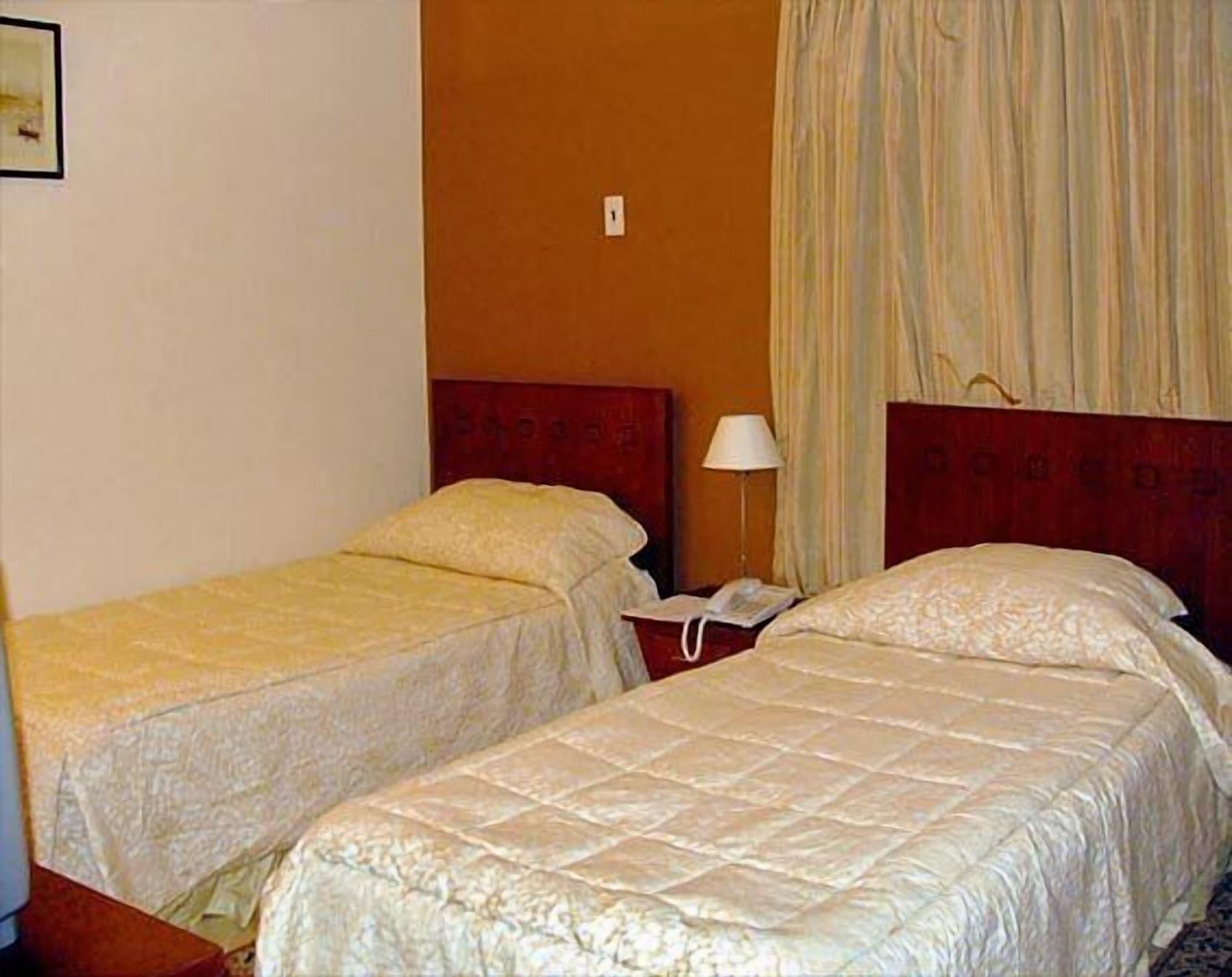 Golden Carven Hotel Caïro Buitenkant foto